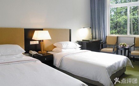 四川峨眉山紅珠山酒店6號樓超值雙人套餐